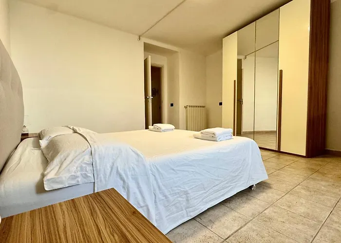 Fronte Mare Ampio Quadrilocale Apartmán